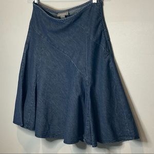 Ann Taylor flowy Jean skirt size 4